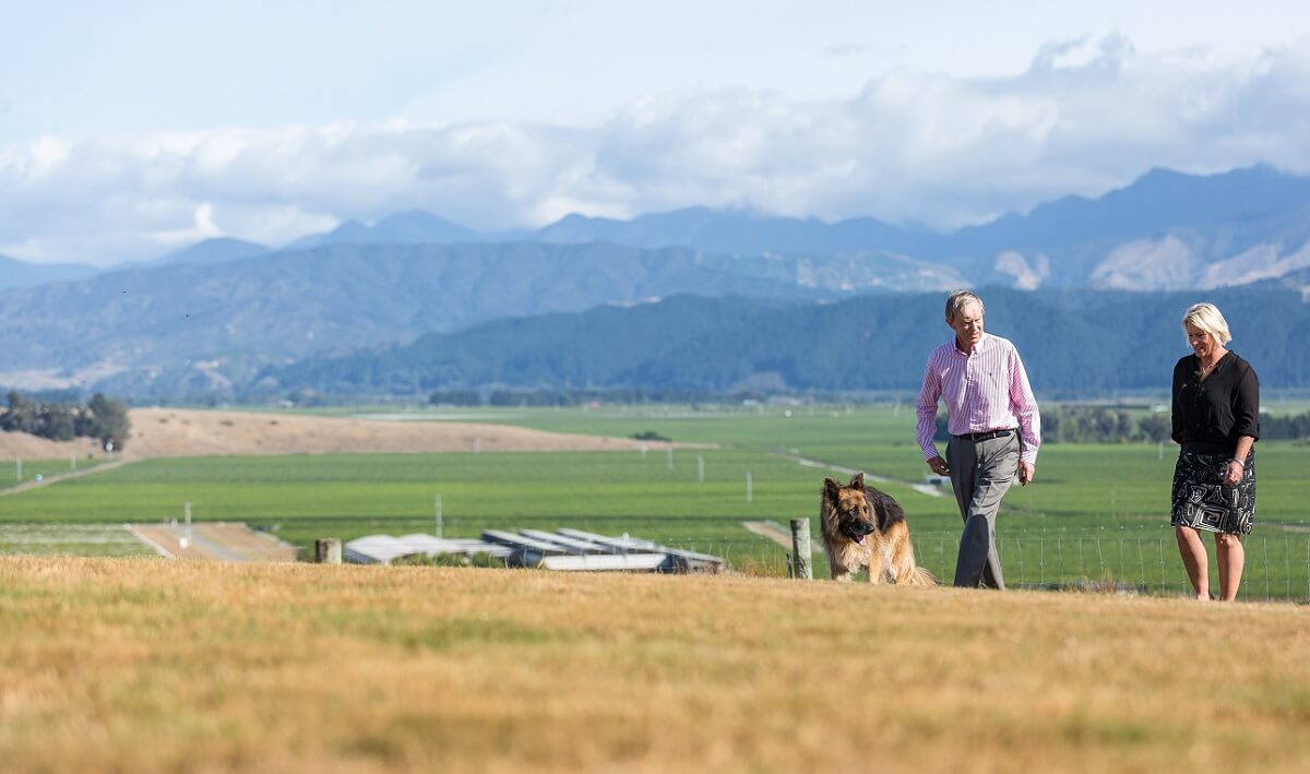 Spy Valley: Die Besitzer Amanda und Brian Johnson