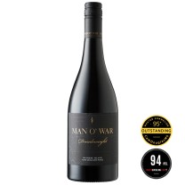 Man O' War Dreadnought Syrah 2021
